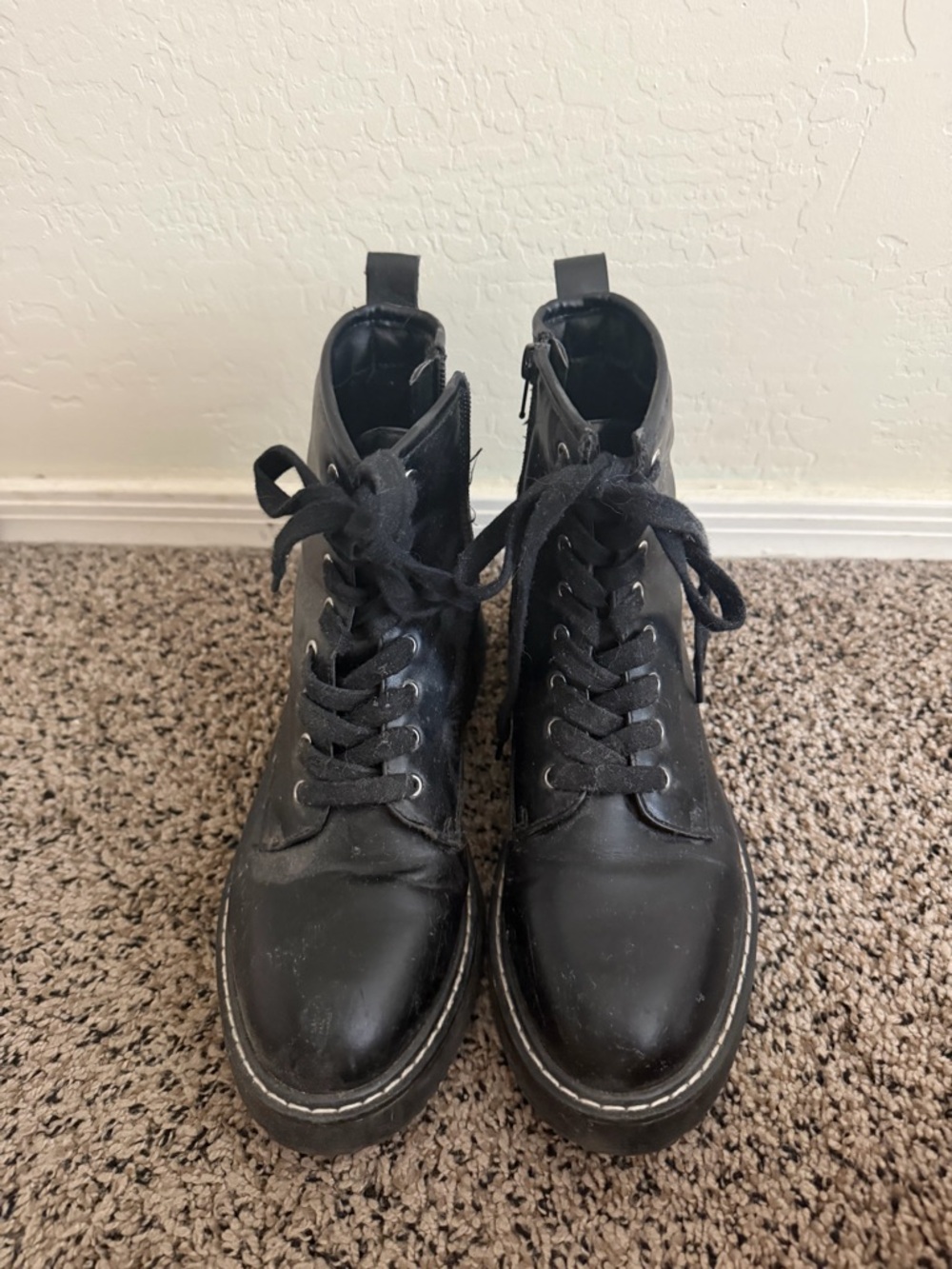 Steve Madden Combat boots